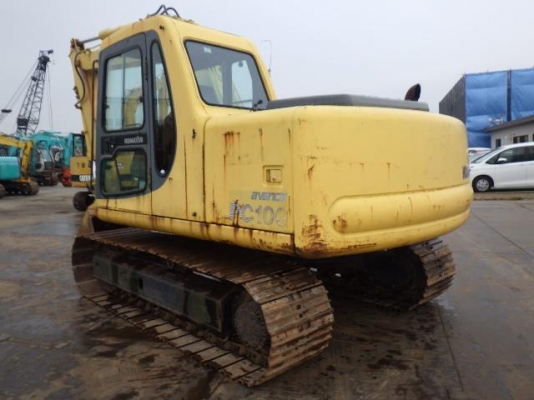 ขายรถขุดนำเข้าจากประเทศญี่ปุ่น komatsu pc100-6 รถกำลังเดินทางถึงไทยเร็วๆนี้ สนใจติดต่อสอบถาม 092-3309229 อีด