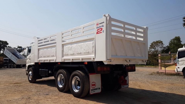 Hino mega เครื่อง 260 แรง ปี 47 แม่เดี่ยวดัมพ์สามมิตร มีระบบลากลูก ยางดี พร้อมใช้งาน