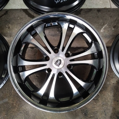 ขอบ20นิ้ว6รู ชุดนี้ลดราคาเหลือ 7900 บาท