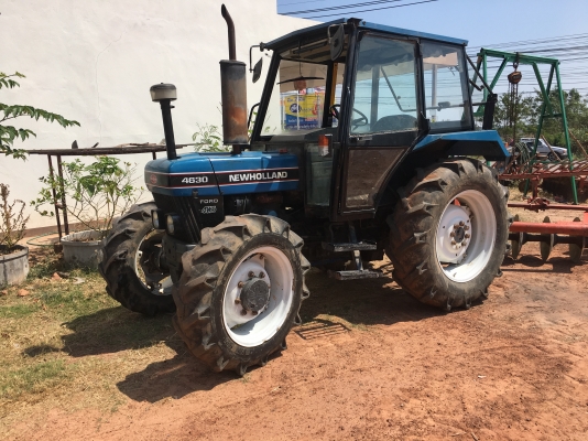 ขายรถไถ new holland 4630 4x4 65แรง