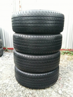 ขายยาง 215/55R17 บริดจสโตน ปลายปี16 ดอกยางเต็มสวยไม่ร้าวไม่แตกลาย สภาพ90\% ชุดละ 3900 บาท