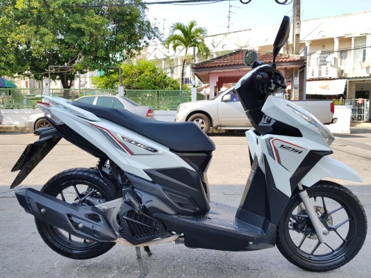 Click Allnew 125i ตัวtop คอมบายเบรค สด-ผ่อน รูดบัตรได้