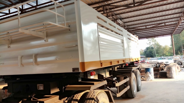 Hino 344 แรง ปี 57 ไมล์แสนต้น เฟืองเร็ว นำ้หนักบรรทุก 32 ตัน รถสวยพร้อมใช้งานค่ะ