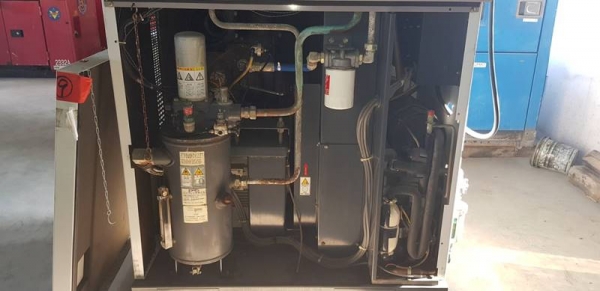 SAS15SD-67 - เครื่องปั๊มลม Motor Compressor 15kW Airman มือสอง นำเข้าจากญี่ปุ่น by OEK