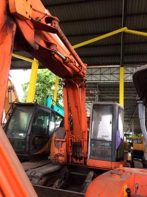 HITACHI EX 135-UR รถนอกญี่ปุ่นไม่เคยใช้งานในไทย