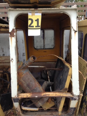 หัวเก๋ง KOMATSU PC 200-2 เก่าเซียงกง 15,000 บาท