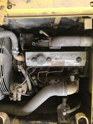 Komatsu PC60-6 เก่าญี่ปุ่น เครื่องปั๊มดี พร้อมใบอินวอยซ์นำเข้า รถนอกแท้ สนใจติดต่อ 0813553478คุณโย