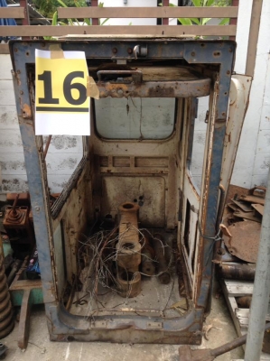 หัวเก๋ง KOMATSU 12 HT เก่าเซียงกง 15,000 บาท