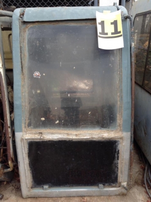 หัวเก่า KOBELCO SK 200-3 เก่าเซียงกง 30,000 บาท