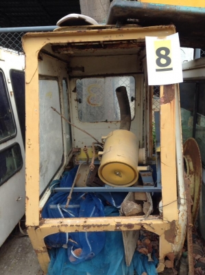 หัวเก๋ง KOMATSU PC 200-2 เก่าเซียงกง 15,000 บาท