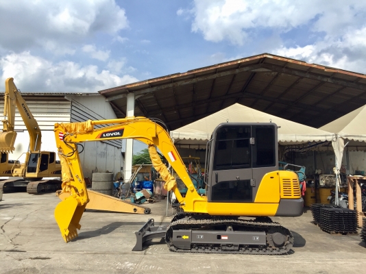 ใหม่!!พิเศษรถขุดดินตีนตะขาบ ยี่ห้อ LOVOL รุ่น FR60E สภาพสวย มีประสิทธิภาพสูง รถพร้อมใช้งาน