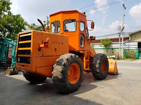 รถตัก KOMATSU 510 เครื่องยนต์KOMATSU 4D105 เก่าญี่ปุ่นรถนอกนำเข้า ไม่เคยใช้งานไทย เครื่องยต์เกียร์ทอลค์แรงดี สภาพสมบูรณ์ ชั่วโมงการใช้งาน6000'กว่าชม.บูธสลักเอวสวิงและบุ้งกี๋สภาพเดิม ของเดิมแท้ติดรถ รับรองคุณภาพ ราคา 650,000 บาท รถสวยมีเอกสารอินวอยท์ รถตัก KOMATSU 510 เครื่องยนต์KOMATSU 4D105 เก่าญี่ปุ่นรถนอกนำเข้า ไม่เคยใช้งานไทย เครื่องยต์เกียร์ทอลค์แรงดี สภาพสมบูรณ์ ชั่วโมงการใช้งาน6000'กว่าชม.บูธสลักเอวสวิงและบุ้งกี๋สภาพเดิม ของเดิมแท้ติดรถ รับรองคุณภาพ ราคา 650,000 บาท รถสวยมีเอกสารอินวอยท์