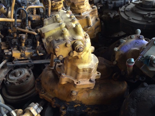 โป๊ะสวิง KOMATSU PC 200-2 เก่านอกญี่ปุ่น ราคา 58,000 บาท