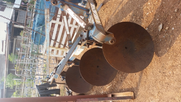 ขายผาน 3 โครง 4 TT สภาพสวย เก่าเก็บ ขายผาน 3 โครง 4 TT สภาพสวย เก่าเก็บ