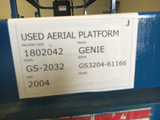 Genie GS2032 : รถกระเช้า ขากรรไกร 6 เมตร นำเข้าจากญี่ปุ่น โทร. 080-6565422 (หนิง)