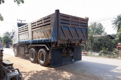 Hino 344 แรง ปี 57 แม่เดี่ยวดัมพ์สามมิตร เครื่อง/เกียร์เดิมดี แอร์เย็น เอกสารพร้อมโอน