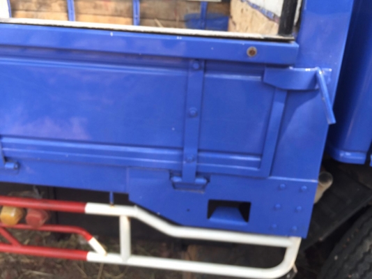 ขายกะบะรถ ISUZU 130 NPR พร้อมคอกสวยๆ