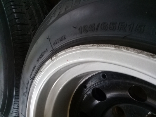 ขายล้อแม๊กหยดน้ำพร้อมยาง