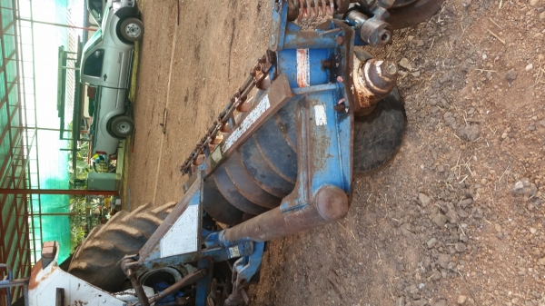 ขายฟอร์ด 77 พร้อมใช้งาน อุปกรณ์ 2 ชิ้น เอกสารพร้อมโอน