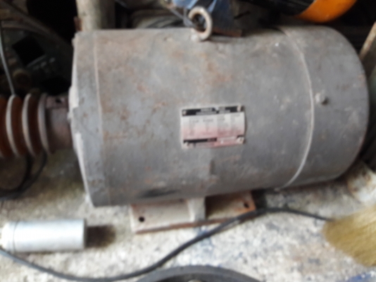 ขาย !! มอเตอร์.ฮิตาชิ.ขนาด7.5แรง220v.สภาพเดิมๆ.พร้อมใช้งาน ขาย !! มอเตอร์.ฮิตาชิ.ขนาด7.5แรง220v.สภาพเดิมๆ.พร้อมใช้งาน