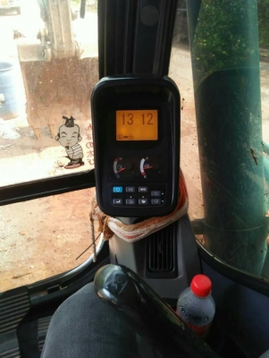 ขายรถแบ็คโฮ KOBELCO SK200-8 Yn12 SuperX สภาพดี พร้อมใช้งาน
