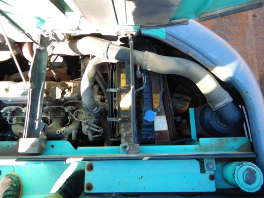 ขายรถขุดนำเข้าจากประเทศญี่ปุ่น kobelco sk135 yy04 รุ่น6 สนใจติดต่อสอบถาม 092-3309229 อีด