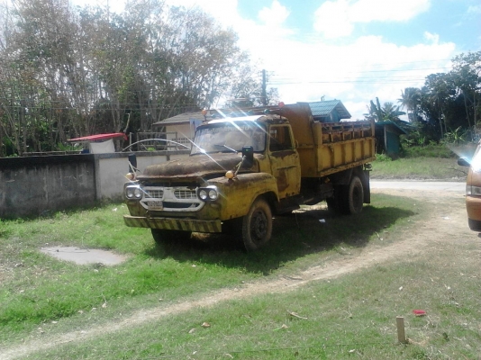 ขาย6ล้อ หัวยาว isuzu เครื่อง120แรง ดั้ม