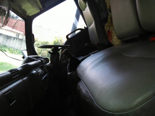 ขาย 6ล้อรถน้ำมัน isuzu 120แรง