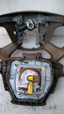 ขาย พวงมาลัย มิตซูบิชิ แลนเซอร์ ซีเดีย