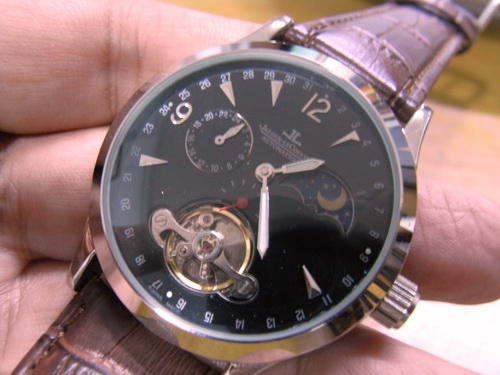 -ขาย นาฬิกา ออโตเมติก 2 เรือน ครับ เจเกอร์ และ มองบลัง -ขาย นาฬิกา ออโตเมติก 2 เรือน ครับ เจเกอร์ และ มองบลัง