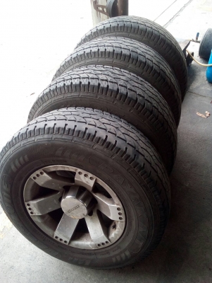 235/75R15 DEESTONE PAYAK A/T ชุด 4 ล้อ โทร.081-427-3941 ไอดีไลน์ 0814273941