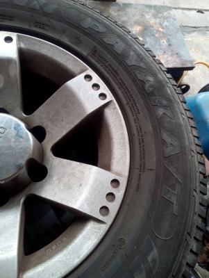 235/75R15 DEESTONE PAYAK A/T ชุด 4 ล้อ โทร.081-427-3941 ไอดีไลน์ 0814273941