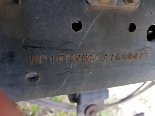 1,050,000"ขายคับหกล้อตู้อีสุ210ปี57