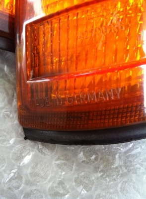 ไฟเลี้ยว benz w124 ไฟท้าย 124 แท้