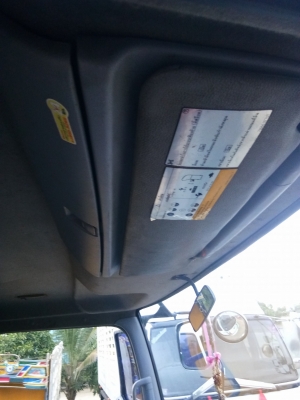 HINO MEGA 260 แรง ปี 48 สวยเดิมรถห้างแท้ 2 เพลา เครื่อง/เกียร์/เฟืองท้ายเดิม ยางใหม่ 10 เส้น มีระบบลากพ่วง ทะเบียนพร้อม