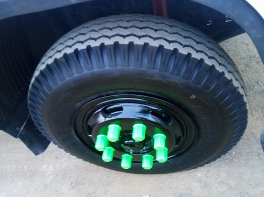 HINO MEGA 260 แรง ปี 48 สวยเดิมรถห้างแท้ 2 เพลา เครื่อง/เกียร์/เฟืองท้ายเดิม ยางใหม่ 10 เส้น มีระบบลากพ่วง ทะเบียนพร้อม