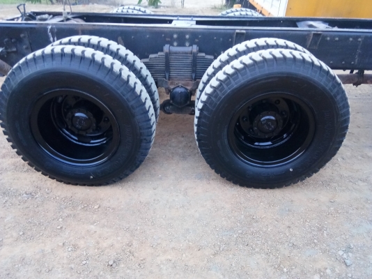 HINO MEGA 260 แรง ปี 48 สวยเดิมรถห้างแท้ 2 เพลา เครื่อง/เกียร์/เฟืองท้ายเดิม ยางใหม่ 10 เส้น มีระบบลากพ่วง ทะเบียนพร้อม