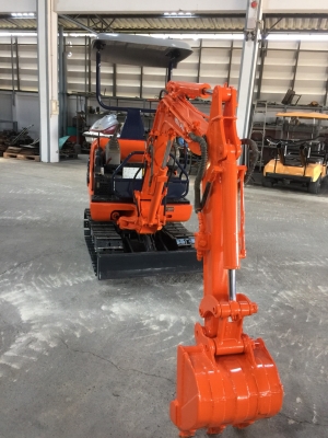 รถขุด Hitachi EX12-2 มือสอง นำเข้าจากญี่ปุ่น พร้อมใช้งาน