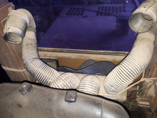 ขายด่วน รถแบคโฮ CAT E200B เฟรม สวย แท้คแน่นรถใช้งานน้อย สวย เก่าเก้บ เดิมๆ ขาย 450000 คับ ขายด่วน รถแบคโฮ CAT E200B เฟรม สวย แท้คแน่นรถใช้งานน้อย สวย เก่าเก้บ เดิมๆ ขาย 450000 คับ