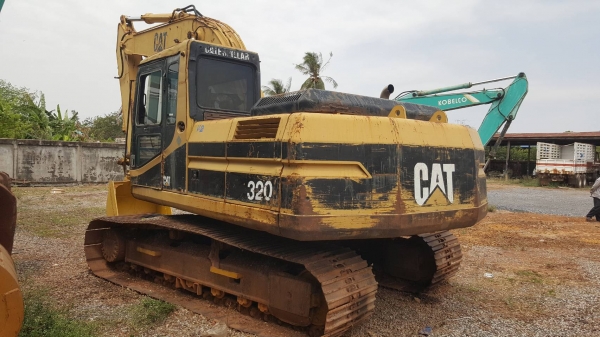 ขาย แบคโฮ CAT 320 Version 1 เอกสารเล่มทะเบียนครบ เครื่องเดิม ปั้มดี ช่วงล่างเช็คใหม่หมดพร้อมใช้งาน ราคาต่อรองได้ครับ