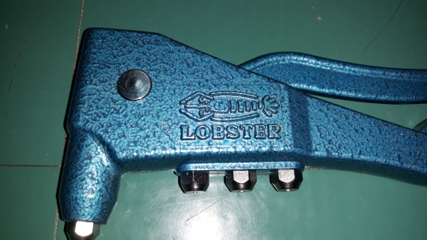 ขายรีเวทตรากุ้ง HR-002 LOBSTER MADE IN JAPAN.
