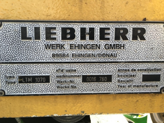 รถเครน LIEBHERR 70 TON (รถนำเข้า) สภาพใช้งาน/เล่มทะเบียน รถเครน LIEBHERR 70 TON (รถนำเข้า) สภาพใช้งาน/เล่มทะเบียน