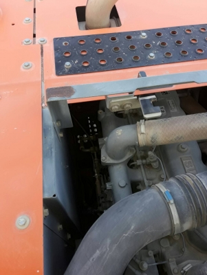 ขายรถแบ็คโฮ HITACHI ZX200-5G ปี 2013 ใช้งานเพียง 5 พันชั่วโมง สภาพนางฟ้า