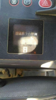 ขายจ้า...SUMITOMO SH120A1  เก่านอกแท้  มีลายแย๊ก  แทรคนอก  70  4,XXX  ชั่วโมง  พร้อมใช้  โทร 089-3818694  ดวงนภา..