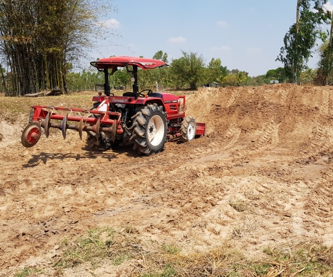 ยันม่าร์ 49แรงอุปกรณ์2ชิ้น สภาพดีเล่มทะเบียนพร้อมครับ ยันม่าร์ 49แรงอุปกรณ์2ชิ้น สภาพดีเล่มทะเบียนพร้อมครับ
