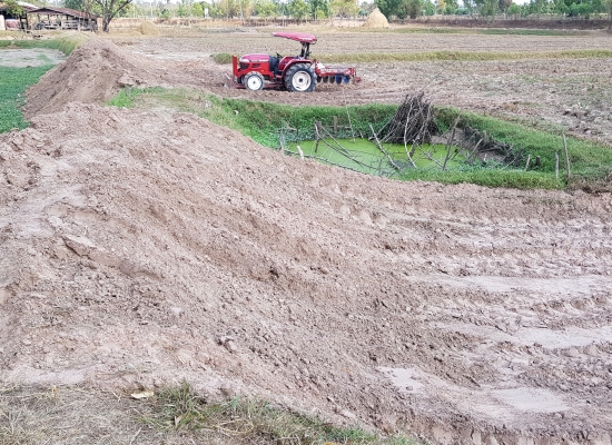 ยันม่าร์ 49แรงอุปกรณ์2ชิ้น สภาพดีเล่มทะเบียนพร้อมครับ ยันม่าร์ 49แรงอุปกรณ์2ชิ้น สภาพดีเล่มทะเบียนพร้อมครับ