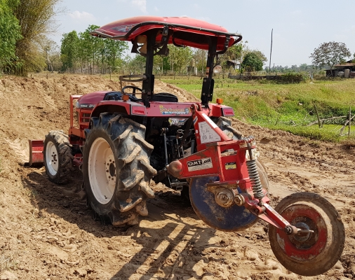 ยันม่าร์ 49แรงอุปกรณ์2ชิ้น สภาพดีเล่มทะเบียนพร้อมครับ ยันม่าร์ 49แรงอุปกรณ์2ชิ้น สภาพดีเล่มทะเบียนพร้อมครับ