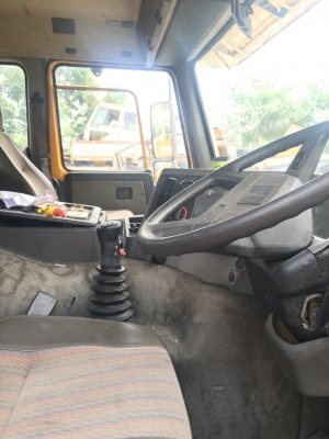 กระเช้า VOLVO FL 10 สภาพเหมือนใหม่ วิ่ง 30,000 ก.ม.