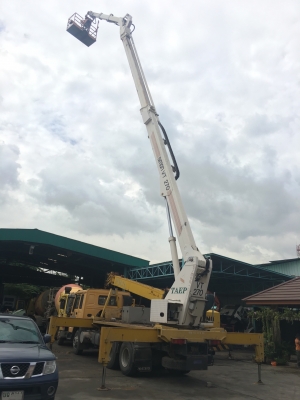 กระเช้า VOLVO FL 10 สภาพเหมือนใหม่ วิ่ง 30,000 ก.ม.
