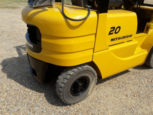 ขายรถยก MITSUBISHI FG20 F17B ใช้แก๊ส เครื่องเบนซิน เกียร์ออโต้ยกได้2ตัน เสา3เมตร ยางตันหน้าหลัง ติดต่อ 098-7962549